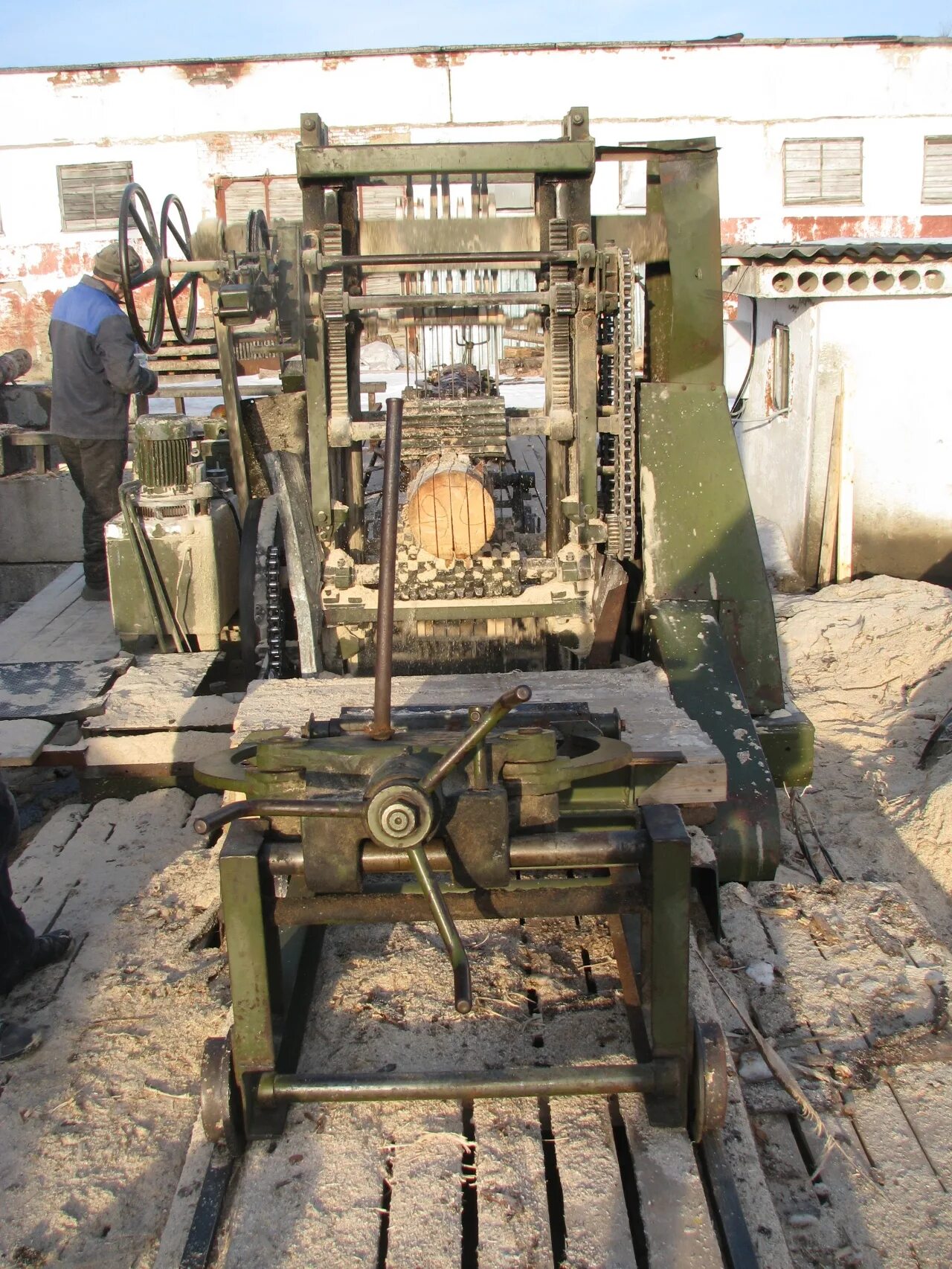 Пилорама р63-4б. Ленточная пилорама р 63. Маховик пилорамы р63. 5. Пилорама р-63.