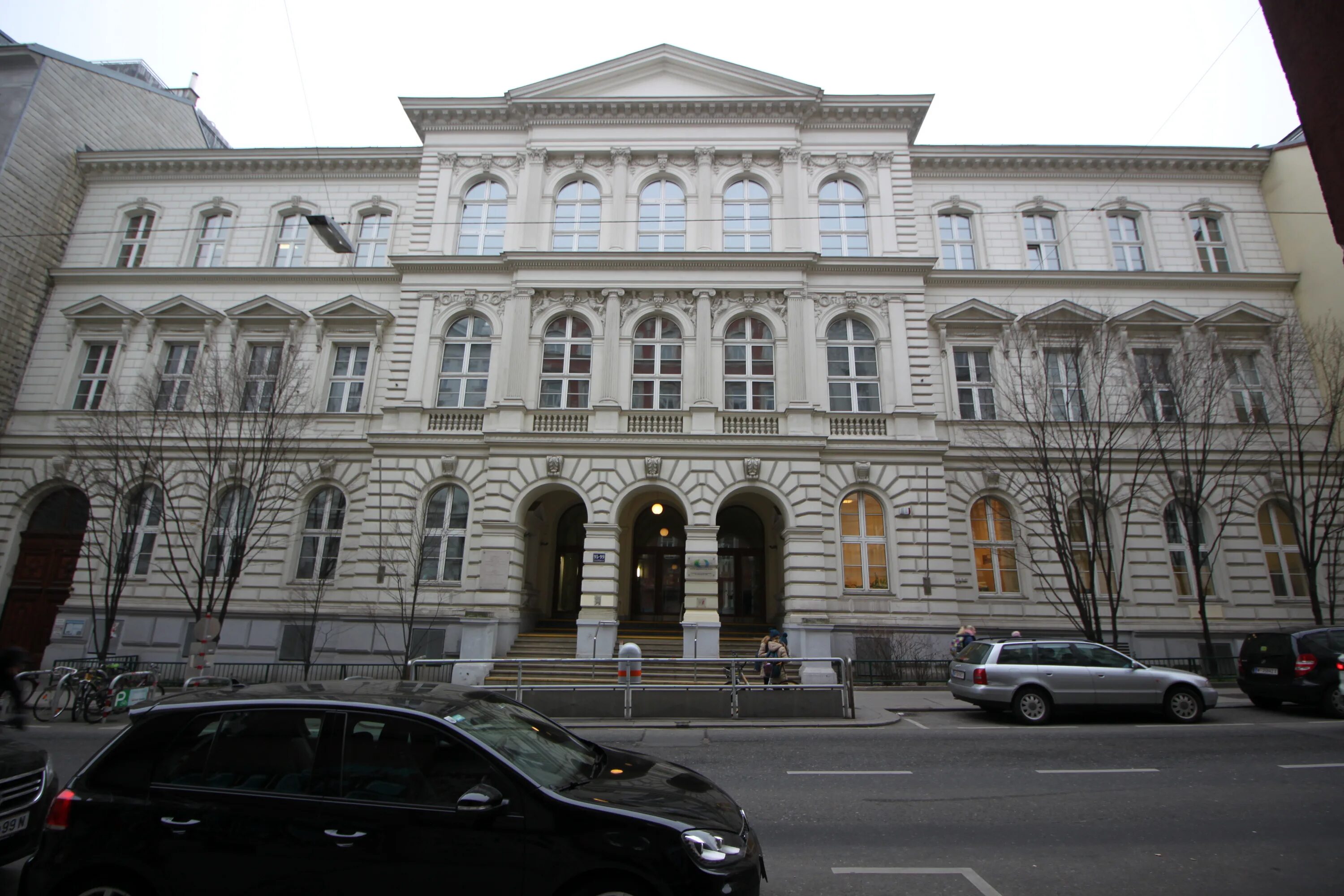 Художественная академия в вене. Австрийская академия искусств. Венский университет прикладных искусств. Венская академия изящных искусств. Венская академия изобразительных искусств.