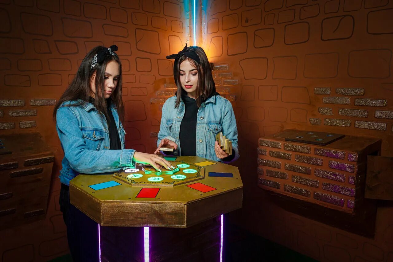 квест джуманджи барнаул. убежище 13 курск. квестленд барнаул улица 280-летия барнаула. страшные квесты в барнауле. квест барнаул.