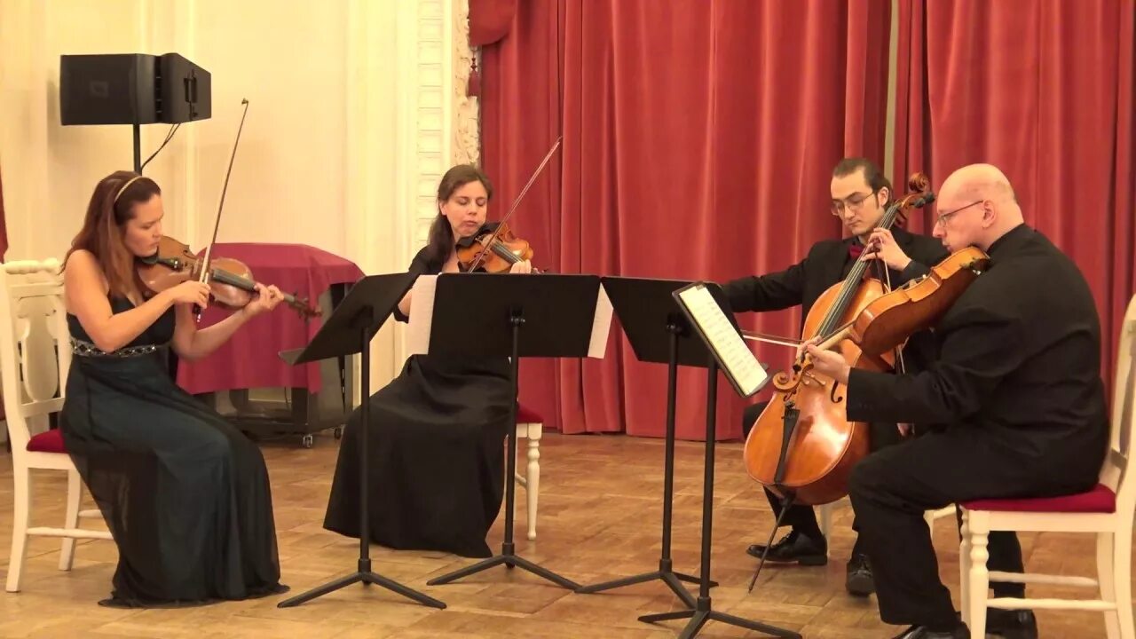 Струнный квартет моцарт. Струнный квартет моцарт. Дмитрий исаев квартет. Классический концерт. Струнные квартеты моцарта.