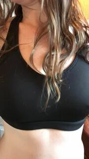Big tits drop reddit - 🧡 Boob Reveal Reddit.