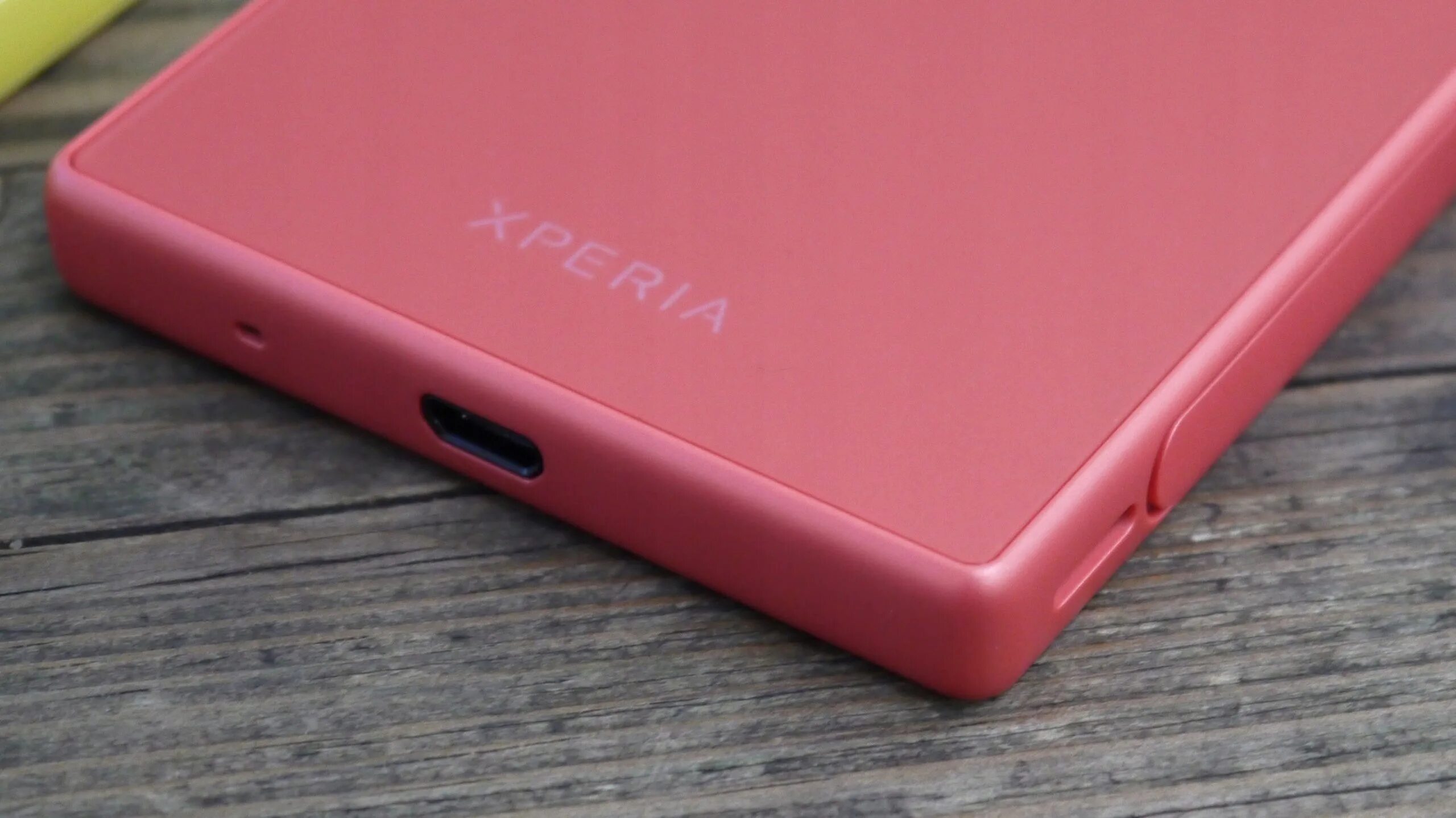 Sony Xperia z5 Compact. Sony Xperia e5823. Sony Xperia Pink z5. Сони з 5 компакт розовый.