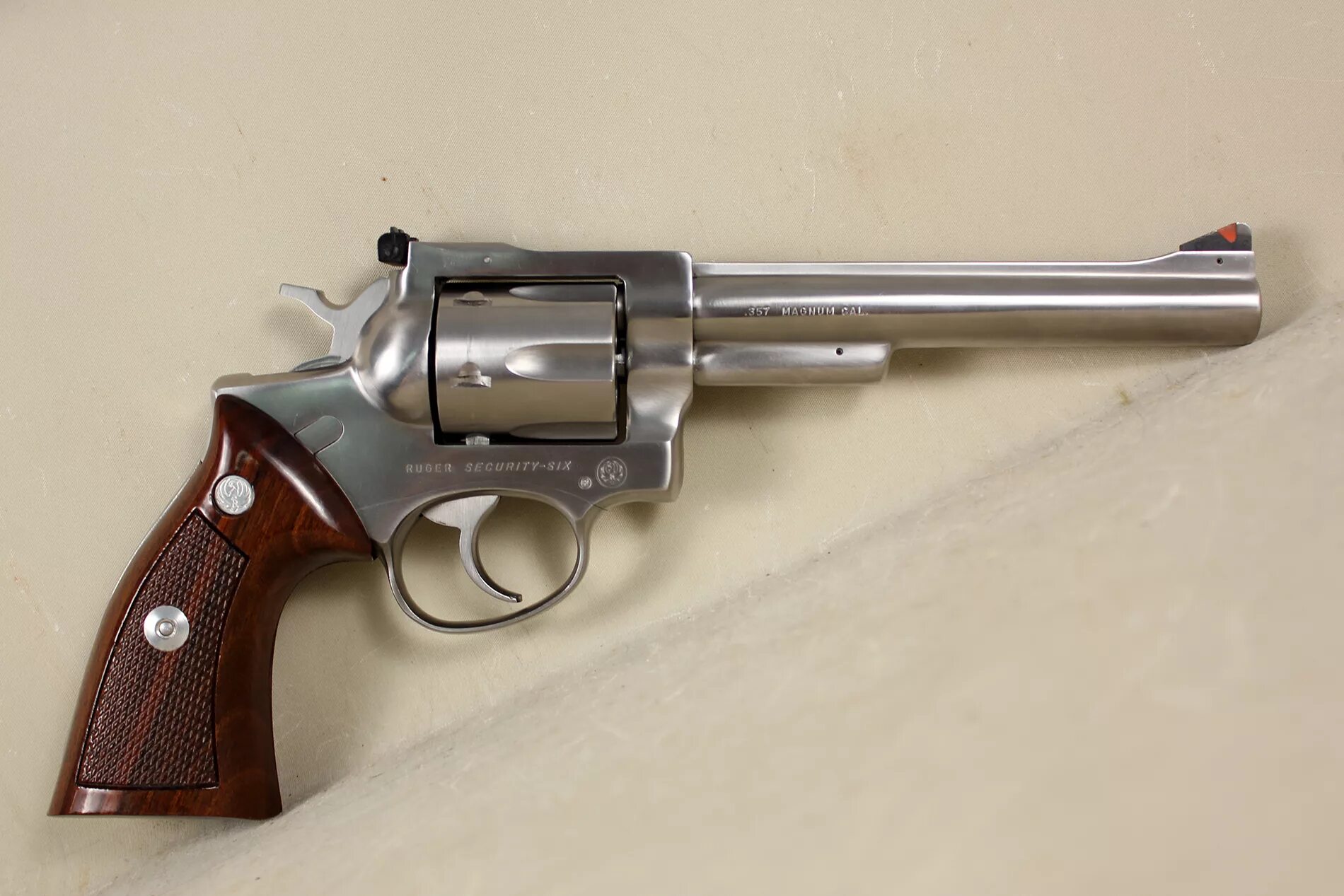 Security 6. Револьверы сша. ruger security six. револьвер американский 1990. наган в сша.