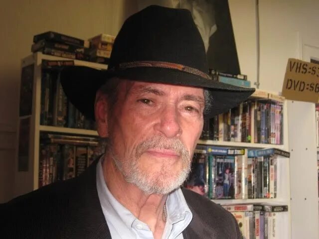 Roberts wood. Roberts wood. Roberts wood. Roberts wood. Robert woods (actor).