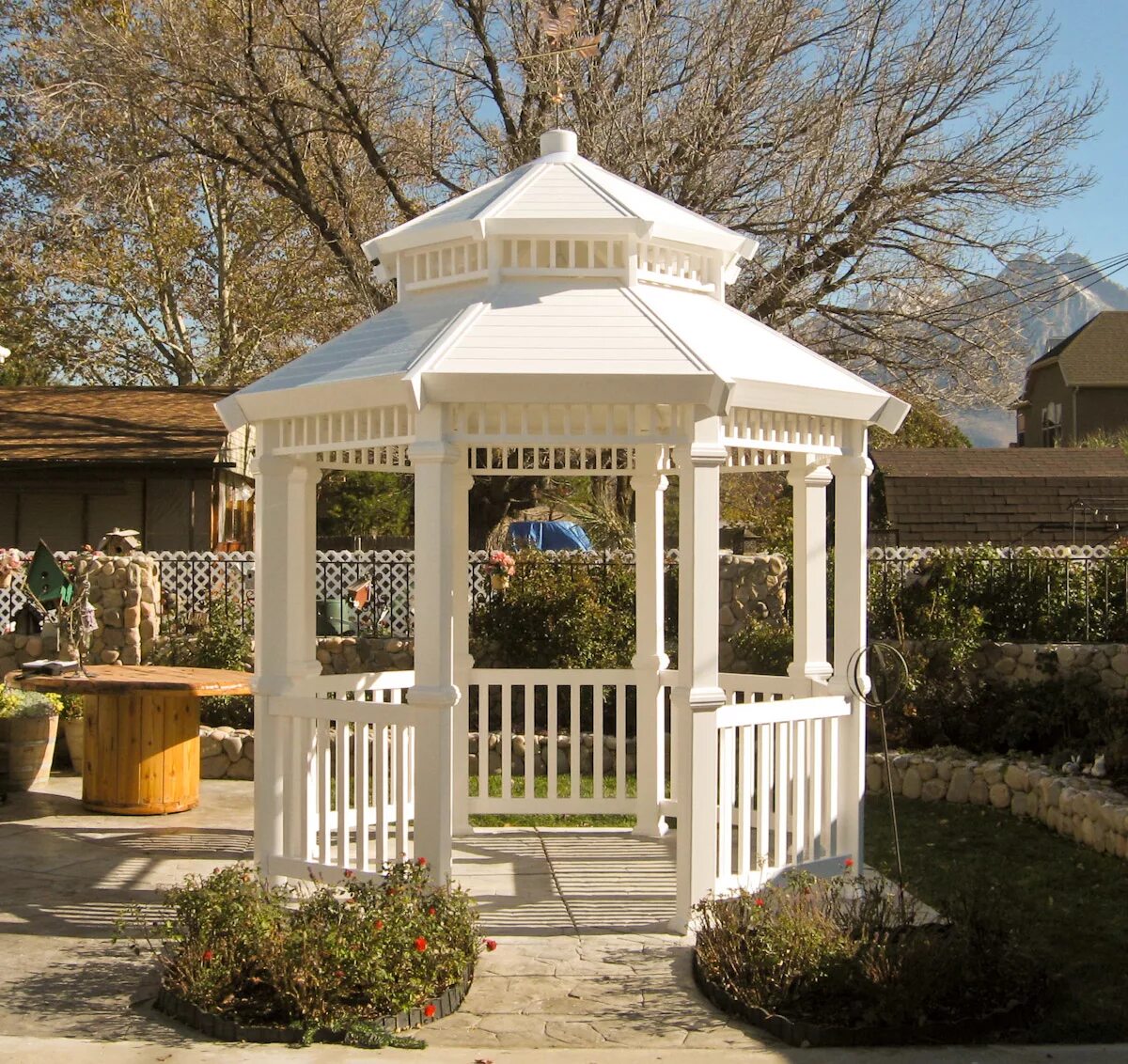 Газебо беседка. Wooden Gazebo беседки. Газебо белое. Беседка газебо современная.