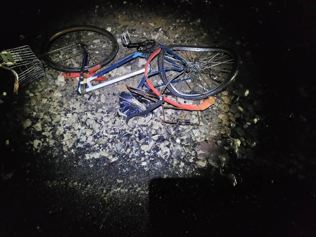 В Крыму сбили 22 летнего велосипедиста. ДТП велосипед смертельно. Сбили велосипедиста на Крестовском. Гибель велосипедиста