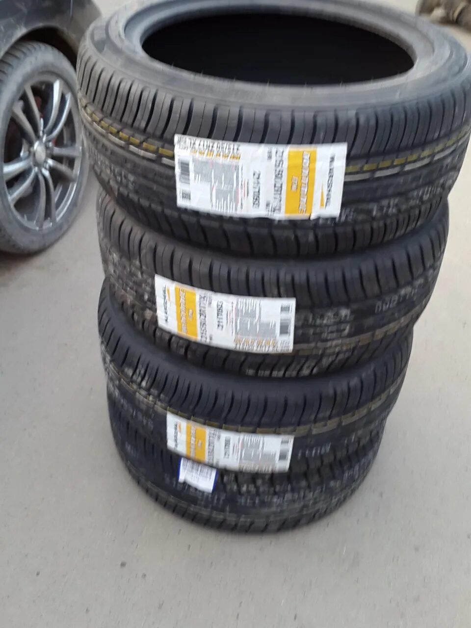 Marshal 215/50zr17 91w mu12 tl. Резина маршал 17. Резина маршал 17. Автомобильная шина marshal matrac tx ku17 235/45 r17 94w летняя. Marshal mu12 215/55 r16.