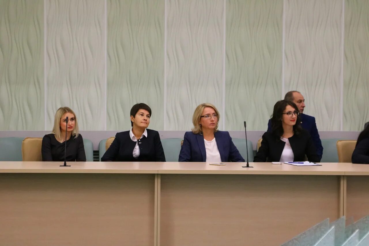 Хх брянск работа. Хх брянск работа. Хх брянск работа. Работа в брянске. Авито брянск работа.