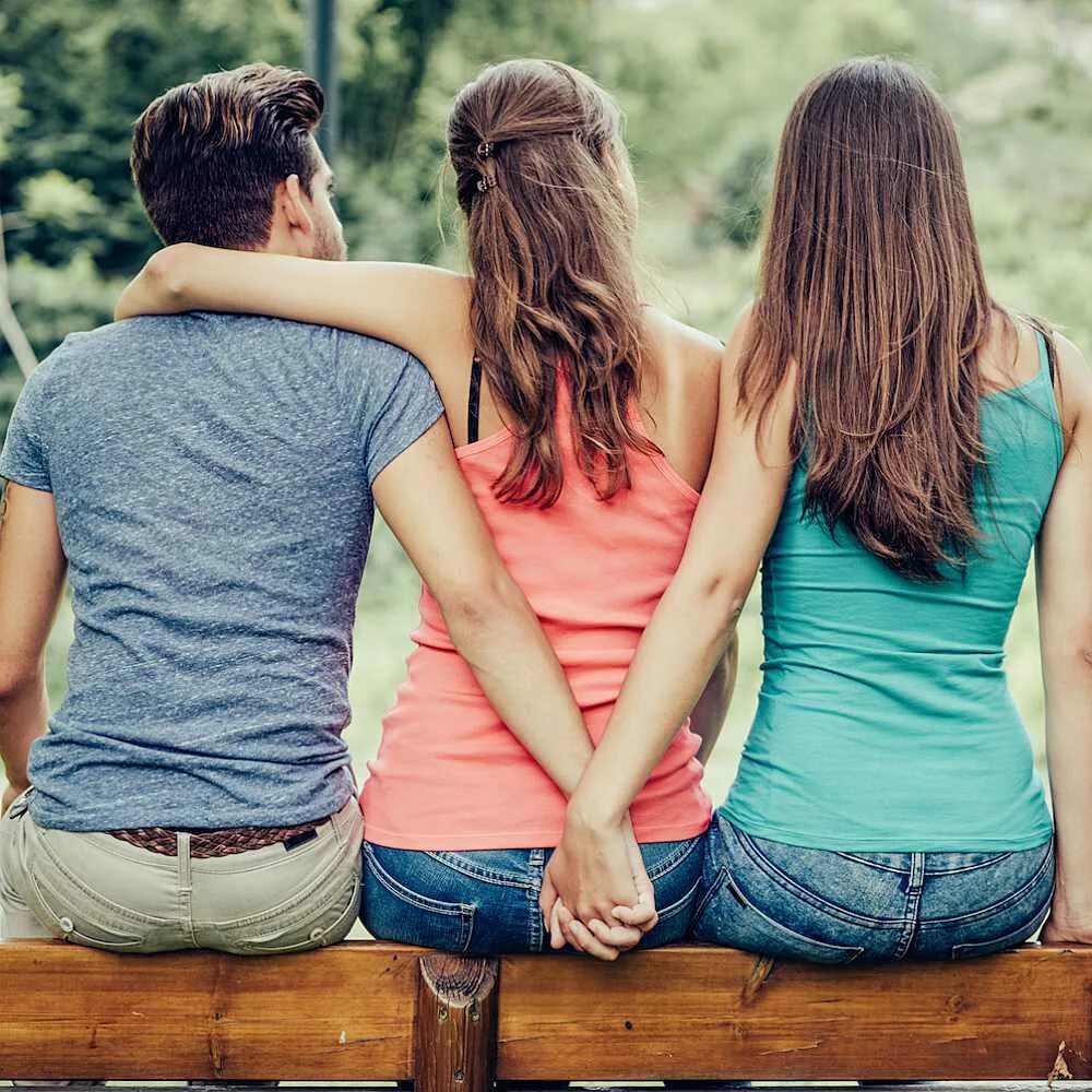 Цитаты про мужиков которые изменяют. Мужчина изменяет. Роман. Любовный треугольник. Подруга для мужчины.