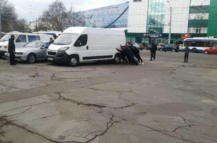 Освободи проезд