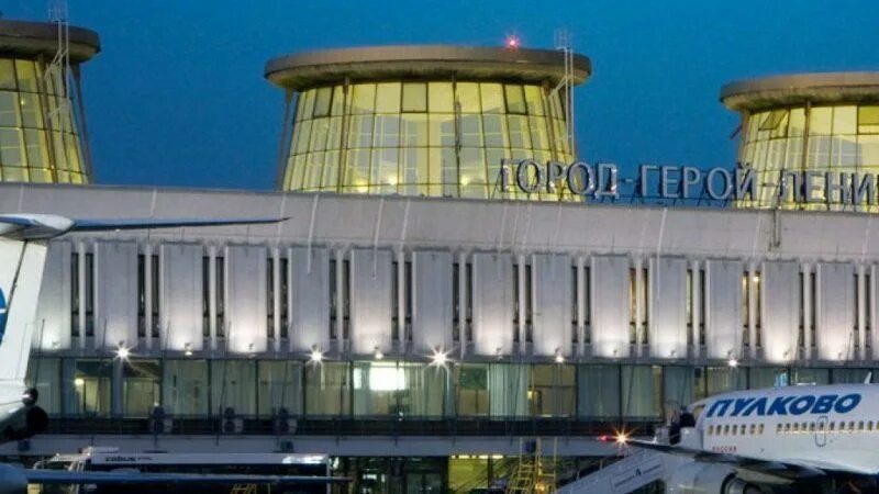 Санкт петербург сколько аэропортов есть