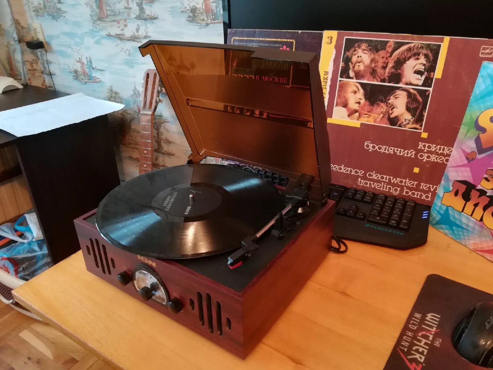 Виниловый проигрыватель ion pure lp. Днс виниловые проигрыватели. Ion audio trio lp. Ion trio lp. Проигрыватель винила ion audio trio lp характеристики.