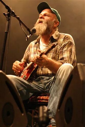 -Seasick Steve гитары. Seasick Steve в молодости. Seasick Steve 2023. Seasick steve