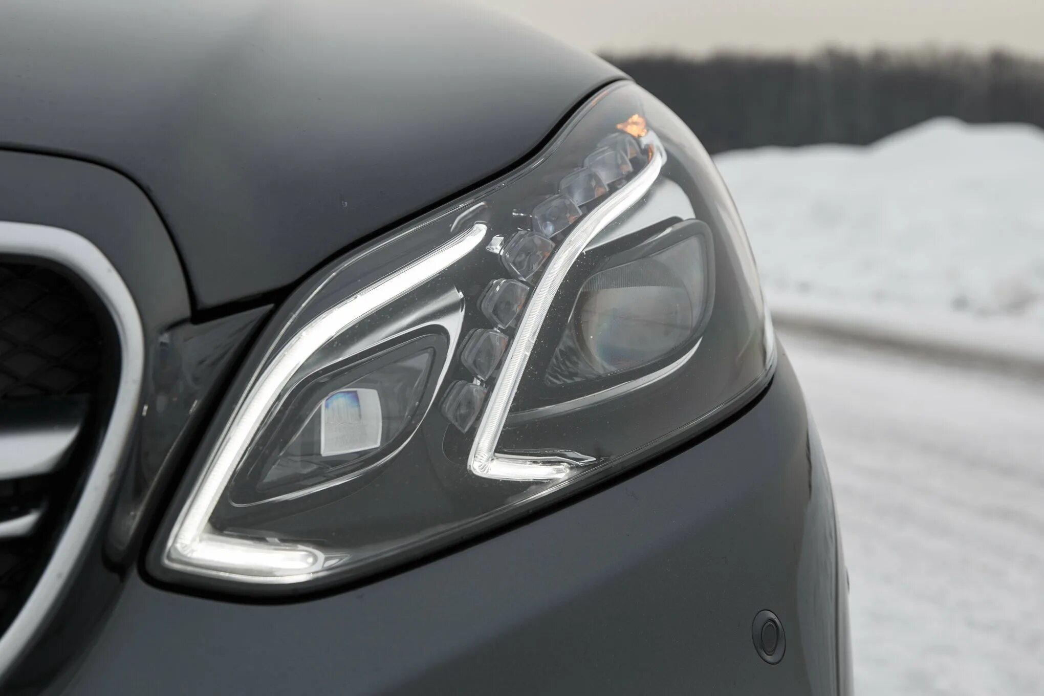 W213 mercedes multibeam. Мерседес led intelligent light system. Фара от мерседеса амг 63. Мерседес 2019 фары. Мерседес amg фары.