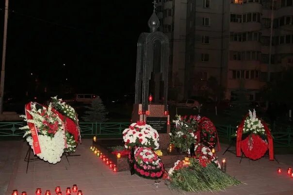 Каширское шоссе взрыв 1999. Теракт на улице Гурьянова 1999. Москва улица Гурьянова 1999. 9 Сентября 1999 ул Гурьянова. Теракт в москве каширская