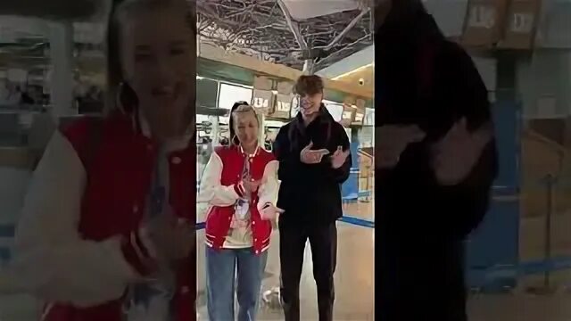 Дани бум. Даня бум и настя. канал даня бум. макс чернов и настя бэдбарби. даня бум в детстве.