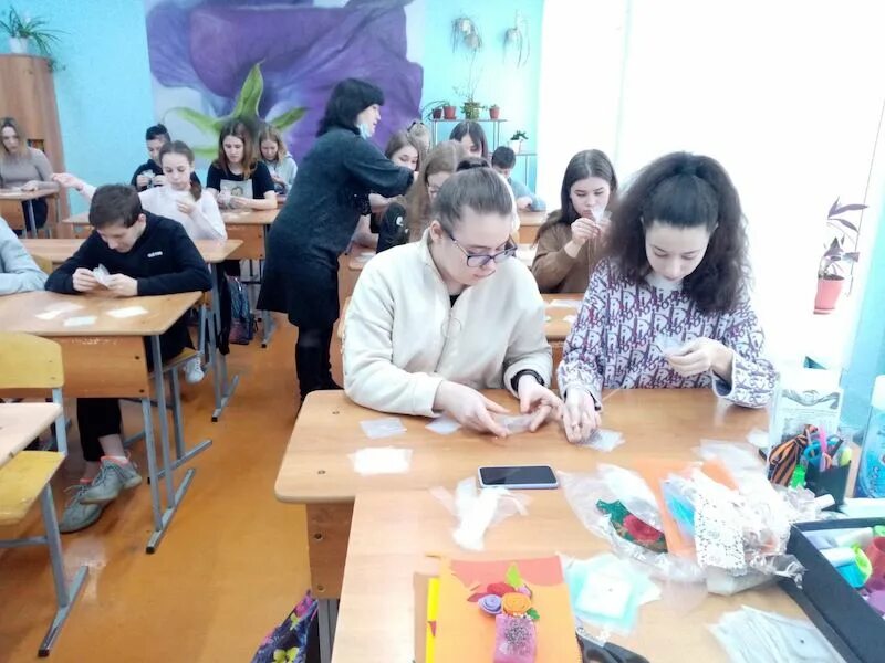 Урок в пту лепка. Уроки профессионального мастерства. Cabinet workers. 25 тысяч школьников посетят фестиваль профессий в санкт-петербурге. Проф уроки в школе.