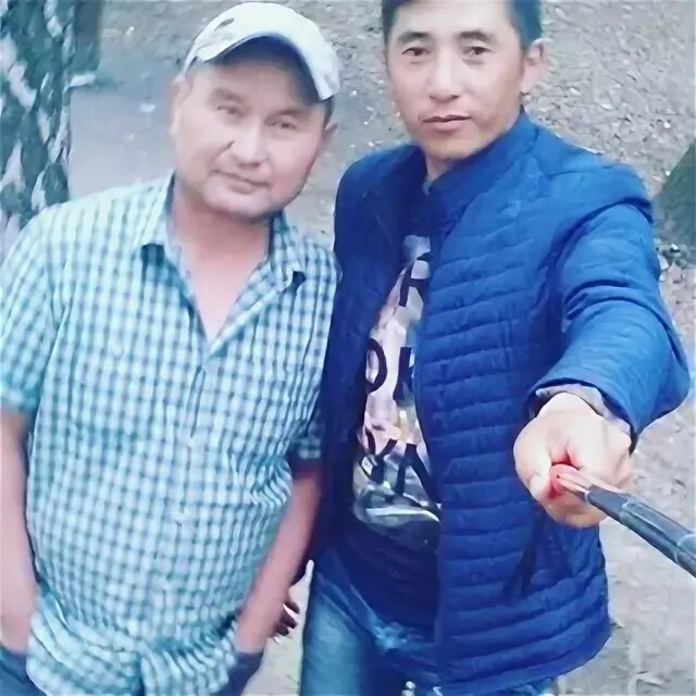 Ташбалтаев садык. Султанбек дыйканбаев. Садык дыйканбаев 54 года в ок. Дыйканбаев. Фото.