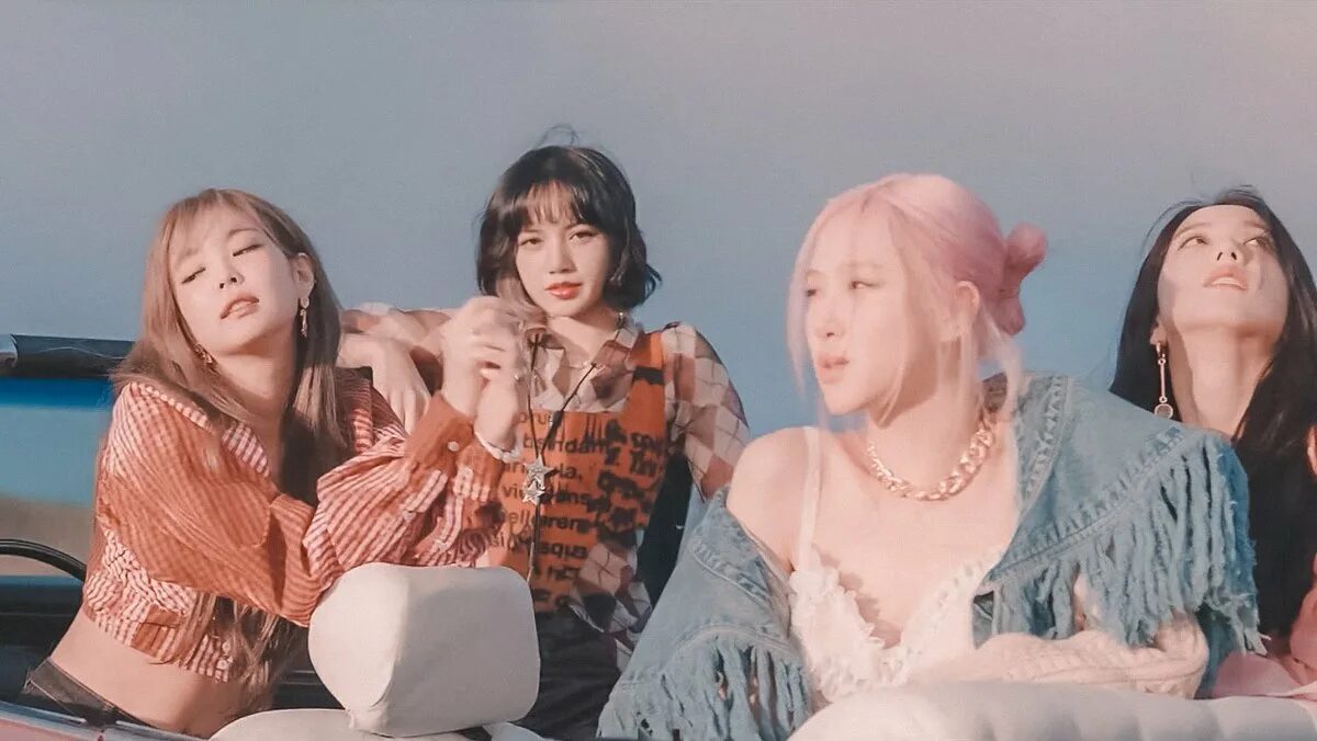 You will be my girl speed up. Блэкпинк аэстетик. Jennie BLACKPINK 2022. Блэк Пинк 2020 Lovesick girls. Блэк Пинк лавсик герлз.