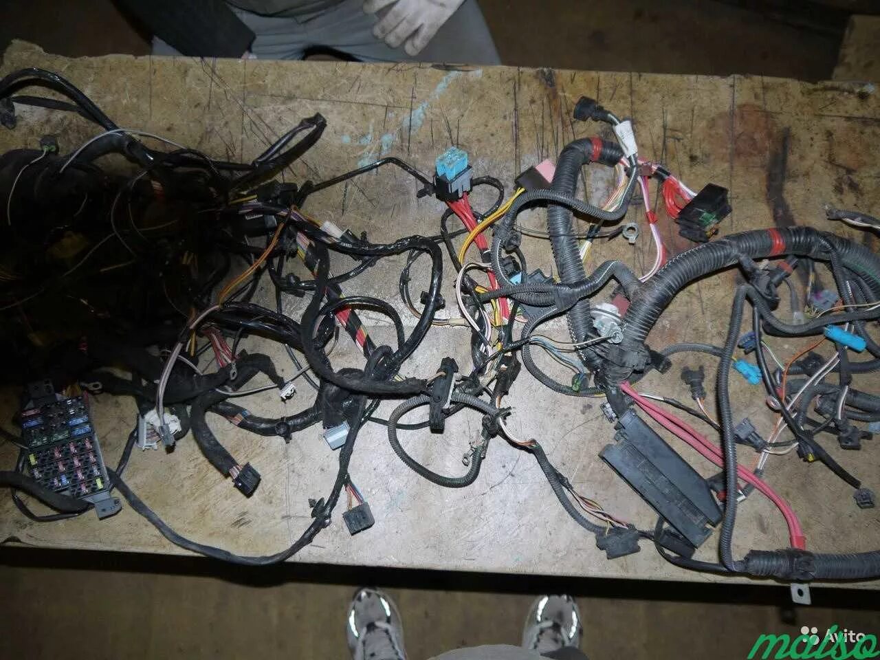 Проводка рено логан 2. 4 8 клапанов. Подкапотная проводка logan 2. 283936447r. Проводка рено логан 2.