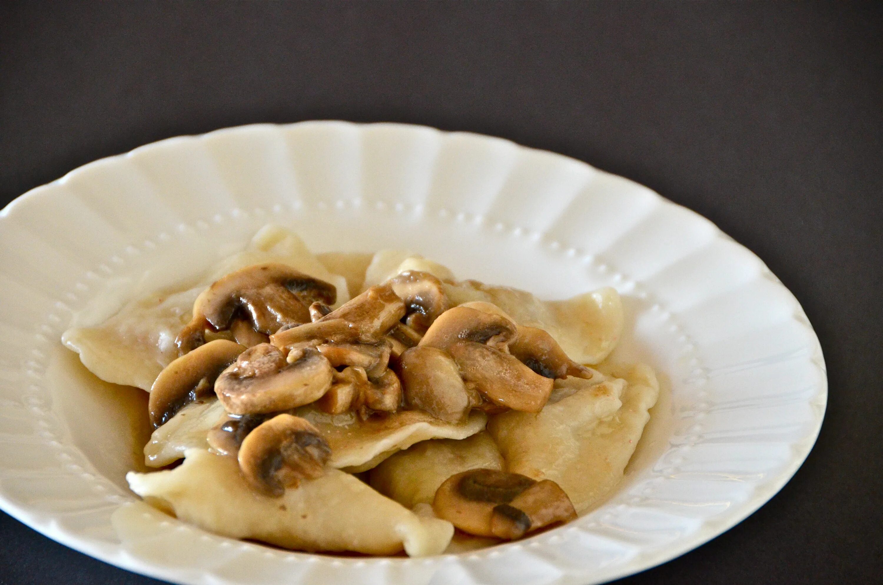 Вареники с картофелем и грибами