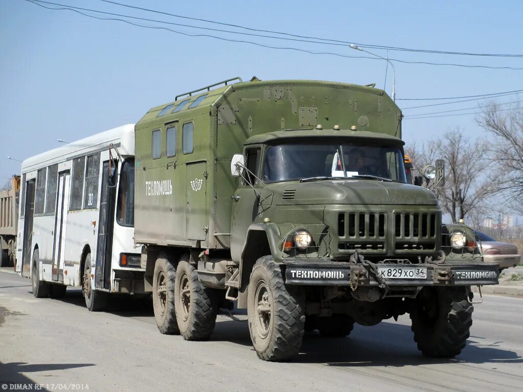 Зил 131 камаз. ЗИЛ 131 техпомощь кунг. ЗИЛ 131 военный. ЗИЛ 131 пассажирский. ЗИЛ 131 техпомощь военный.