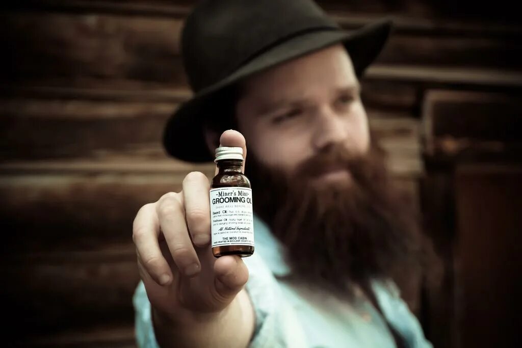 Миноксидил алерана эффект. Касторовое масло для бороды. Касторовое масло для бороды касторовое масло. Масло для роста волос бороды. Масло для бороды.