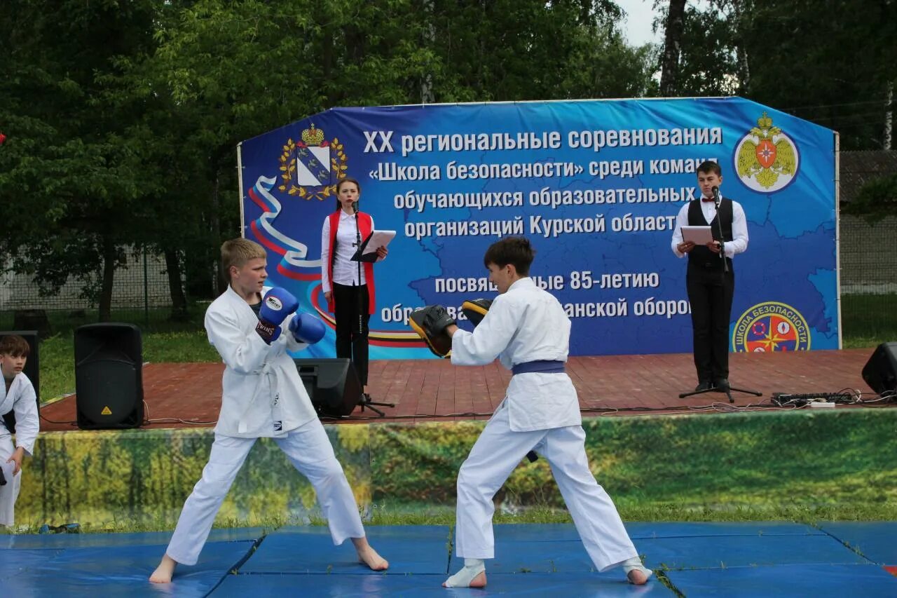 Организация соревнований в школе. Лагерь берёзка Медвенский район. Оздоровительный лагерь берёзка Курская область. Лагерь Березка Курск Медвенский район. Областных соревнованиях «школа безопасности»..