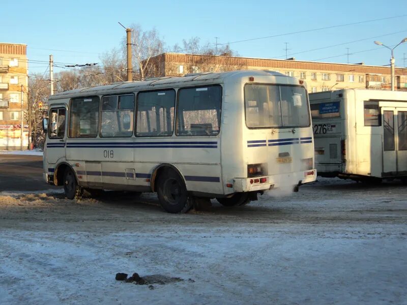 Автобусы дзержинск автовокзал. Автобусы Дзержинск. Дзержинск автовокзал. Орбита автобусы Дзержинск. Старые автобусы в Дзержинске.