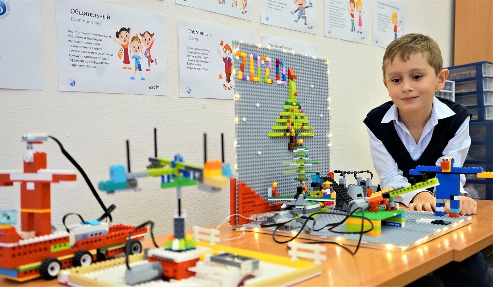 Кружок "Lego-проектирование", ГБОУ школа 2086, Москва Занимательная робототехник