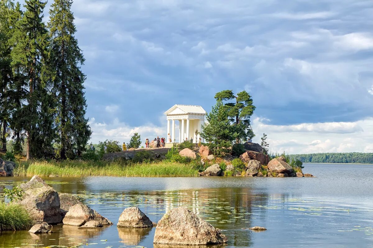 Монрепо экскурсия. Парк монрепо в выборге. парк монрепо в выборге летом. парки выборга парк монрепо. парк монрепо в выборге лето.