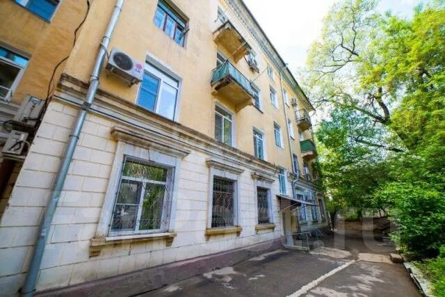 Улица прогрессивная хабаровск. Ул ленина 33 хабаровск. Ленина 35 хабаровск. Сталинки хабаровска. Улица фрунзе хабаровск.