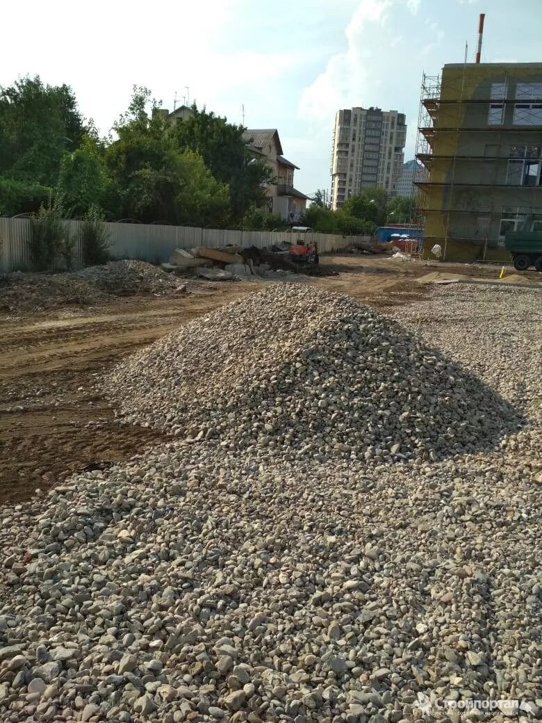 2 тонны щебня это сколько. 2 куба щебенки 5.20. пгс 20-40. 1 куб щебня 20-40. щебень 20-40 5 кубов.