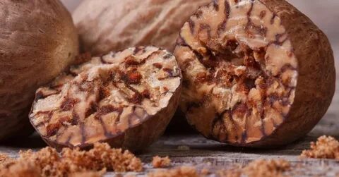 Nutmeg tiger cookie