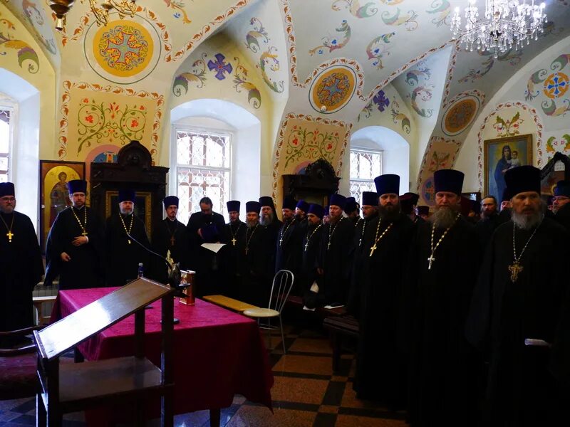 Храмы кн. Священники иркутской епархии. Храмы иркутской епархии. Церковь св мученицы царицы александры иркутск. Храмы иркутской епархии.