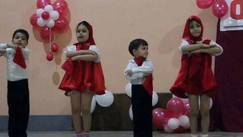 Танец неваляшек видео
