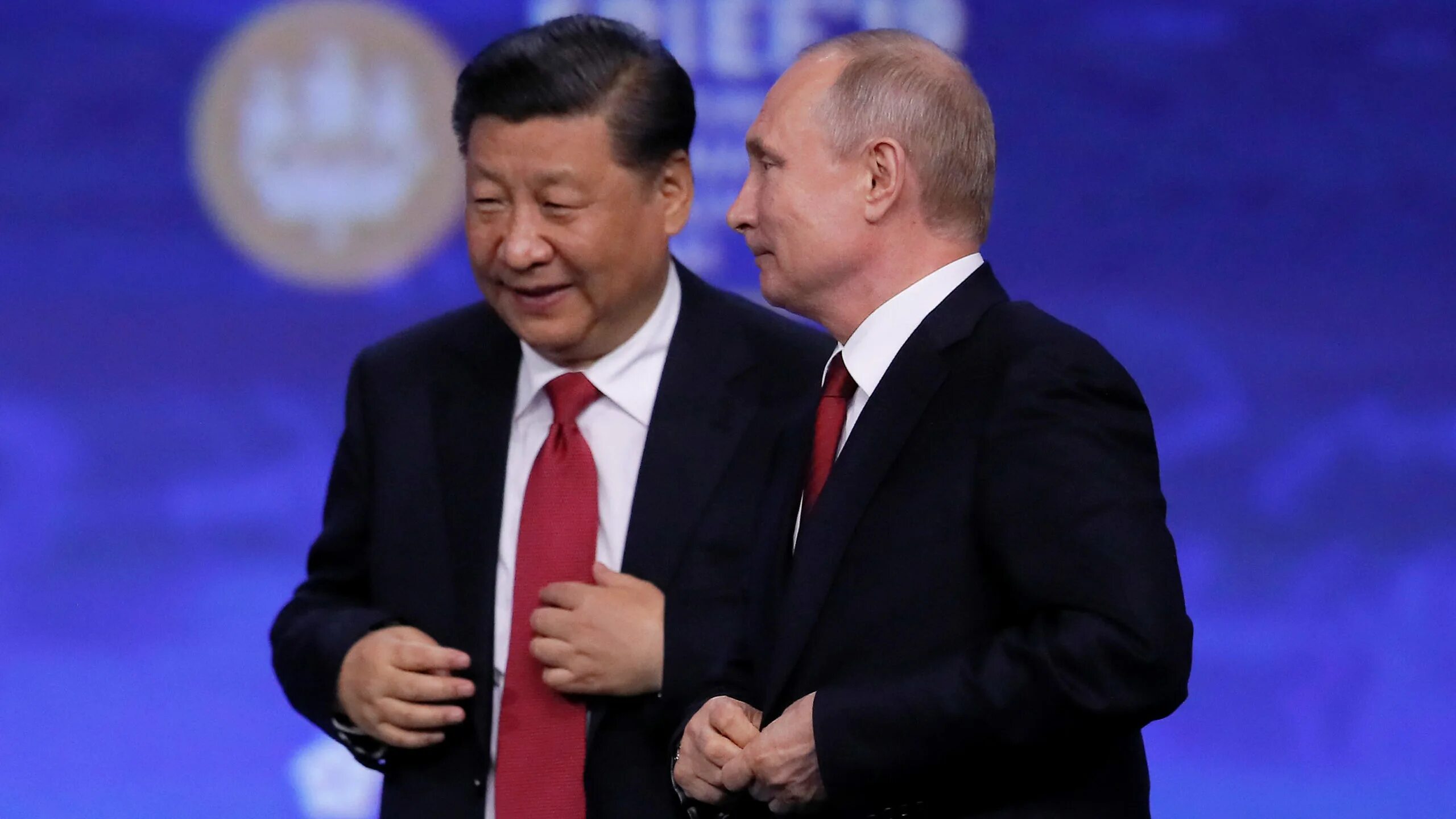 Си Цзиньпин и Байден g20. Россия и китай подписали