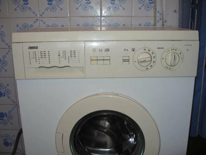 Стиральная машина занусси 6100. Стиральная машина zanussi zws. Zanussi zws 5107. Zanussi 2101. Zanussi fe 1004.