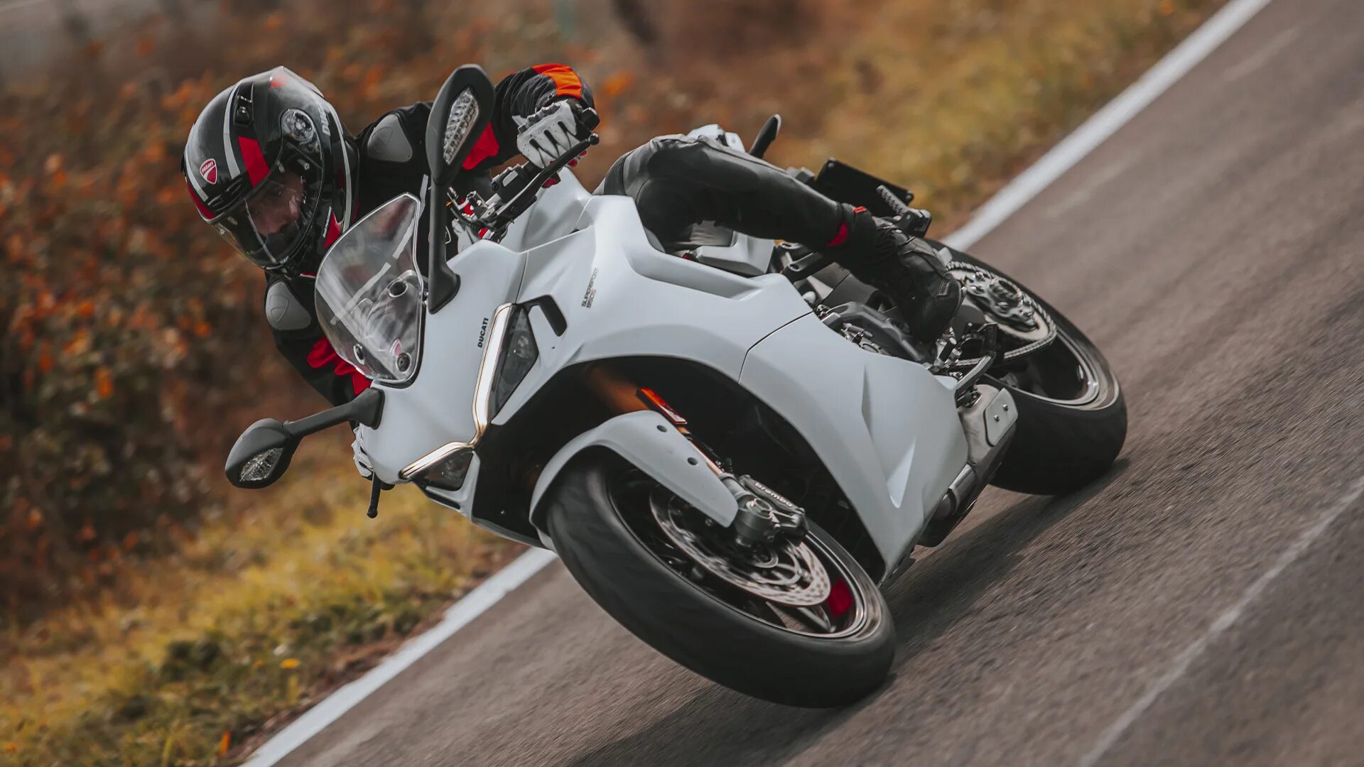 Дукати супер спорт 950. Ducati supersport 950s. Ducati supersport 2021. Дукати супер спорт 950. Ducati supersport.