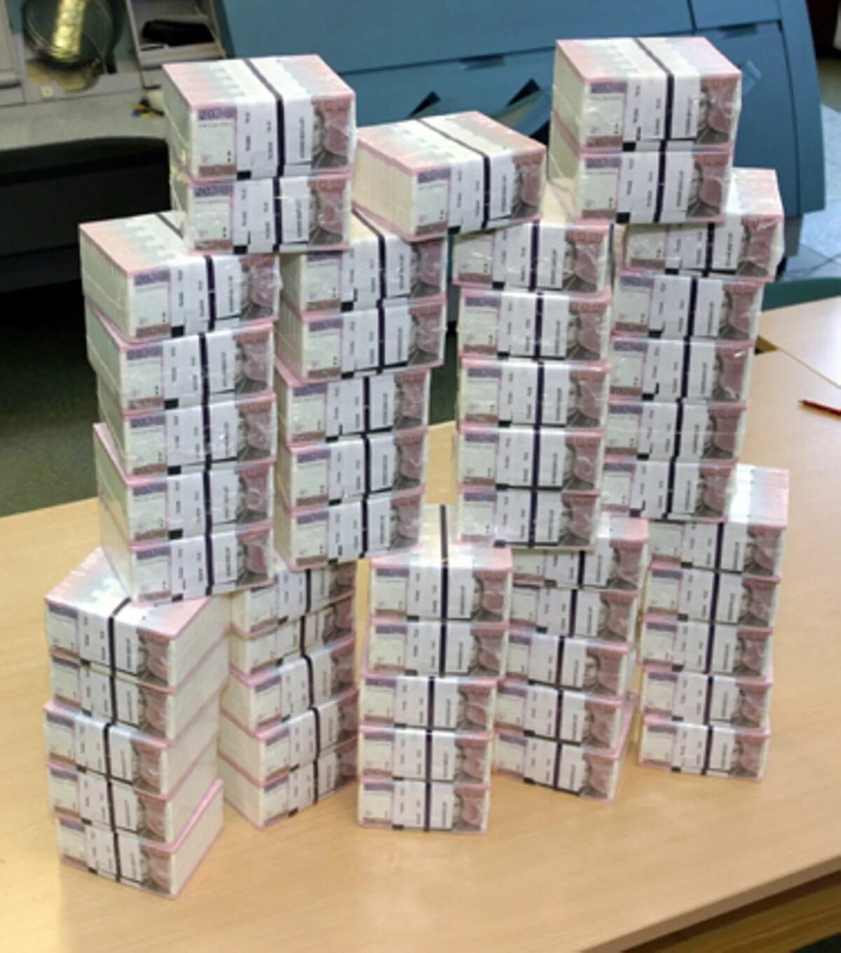 1 млрд сумов
