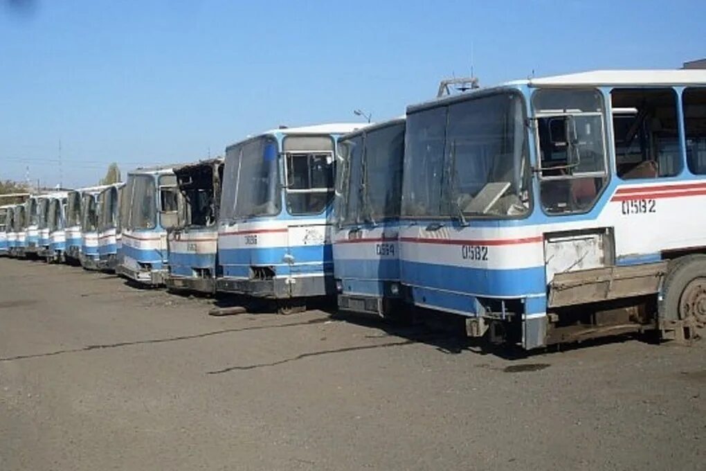 Тополя автобус оренбург. Тополя автобус оренбург. 685 автобус маршрут. Тополя автобус оренбург. 61 автобус оренбург.