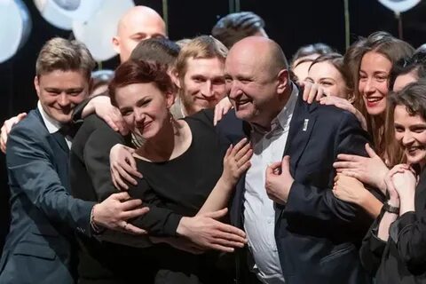 Премьера большой артист