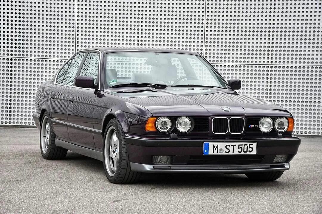 Е34 узкая. BMW e34 525i. БМВ e34 540i. BMW e34 m. БМВ e34 1990.