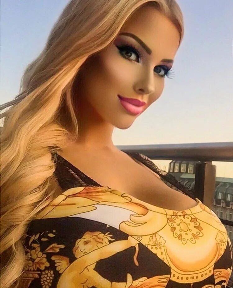 Blonde bimbo. Габриэла Жирачкова. Габриэла Жирачкова hot.