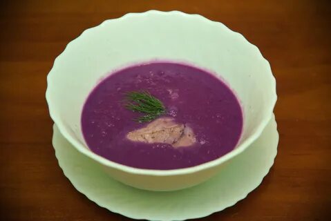 Борщ из фиолетовой капусты