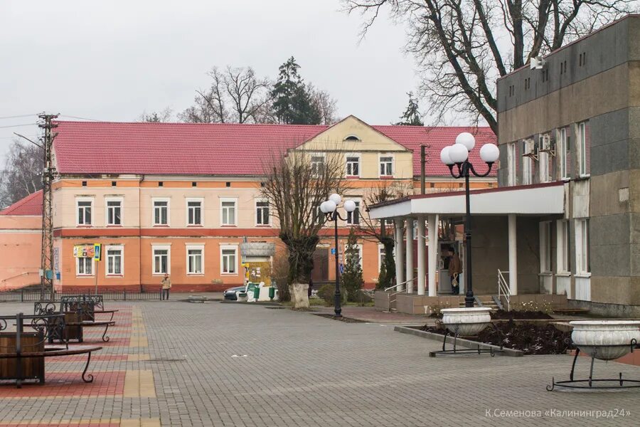Квартиры в краснознаменске калининградской области купить недорого. Краснознаменск калининградская область. Квартиры в краснознаменске калининградской. Краснознаменск строителей 12 1 комнатная. Купить квартиру в краснознаменске калининградской области.