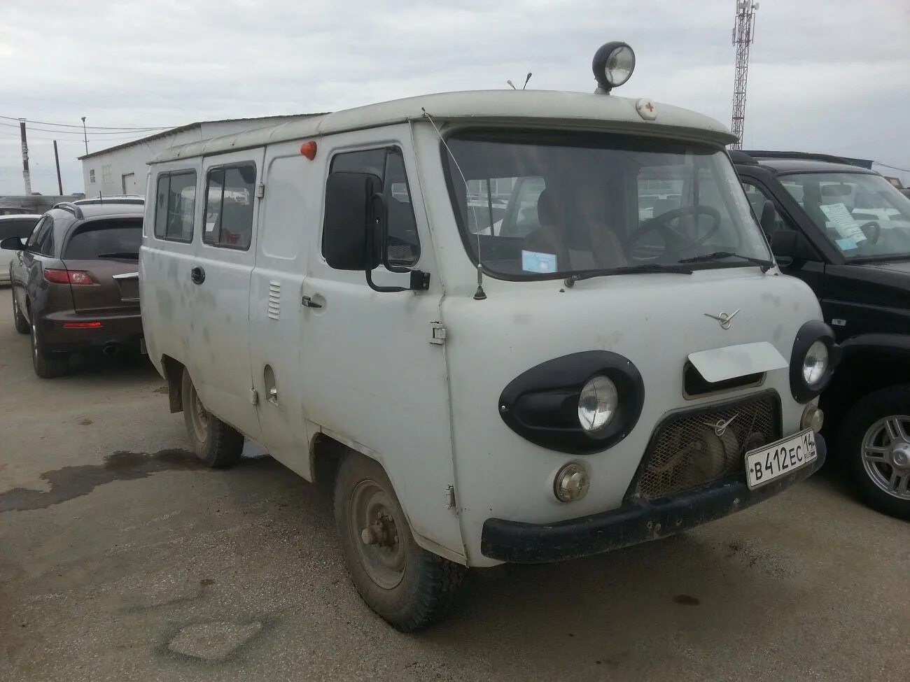 УАЗ 452 санитарка военный. УАЗ Буханка санитарка. УАЗ 3962 санитарный военный. УАЗ Буханка 2007. Купить уаз санитарку