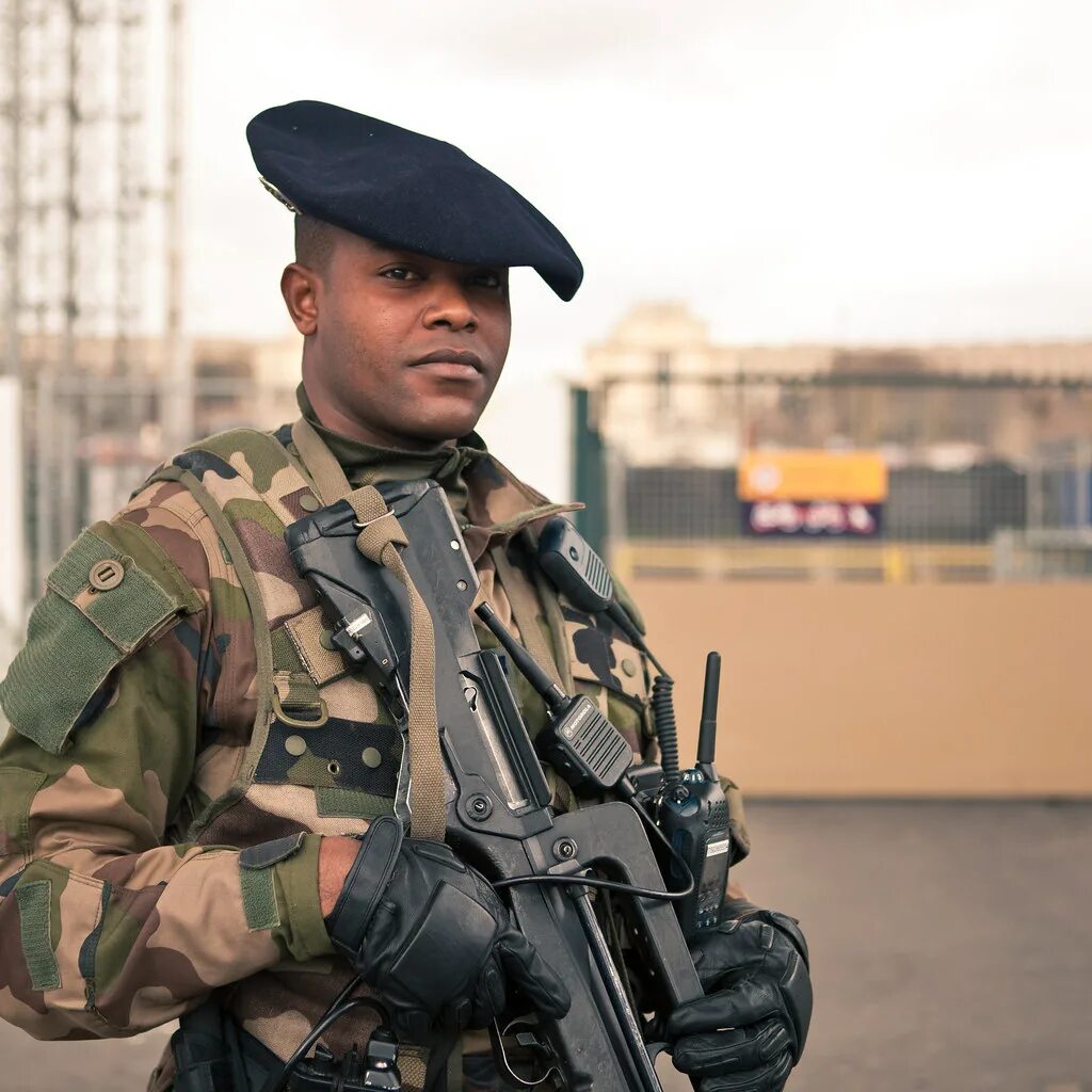 French soldier. Французская Военная форма. Армия Франции. Вооруженные силы Франции. Солдаты Франции.