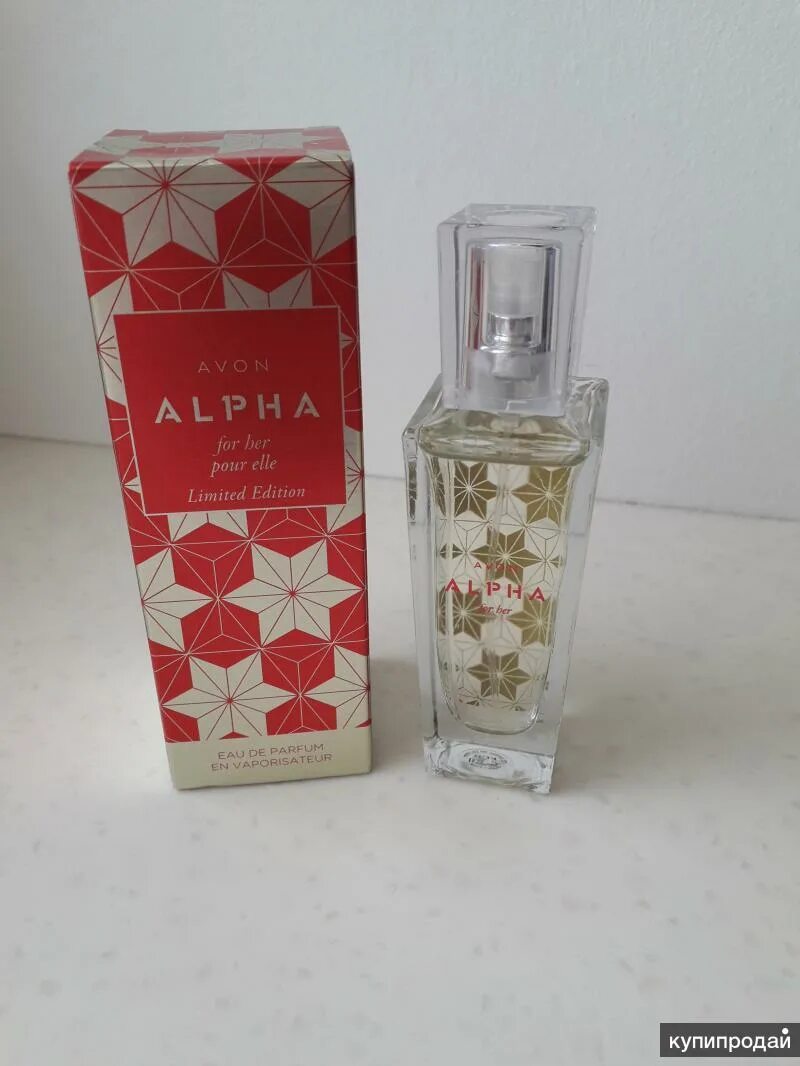 Туалетная вода женская альфа. Эйвон. Avon elle. Luck la vie эйвон. Туалетная вода эйвон эве аллюр.