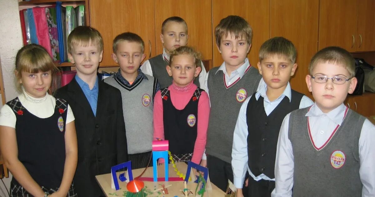 Фото 8д класс. Взрослые д класс. 3 д класс. 2 д класс. 4 д класс.